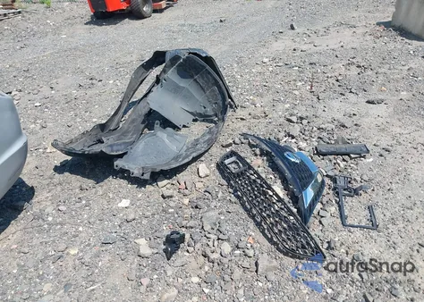 2018 Nissan Sentra S z USA, uszkodzony, nr VIN 3N1AB7AP0JY347406